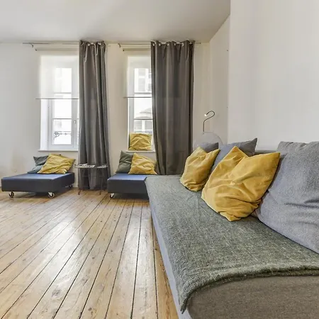 H-bnb La Fleur De Ly Appartement *